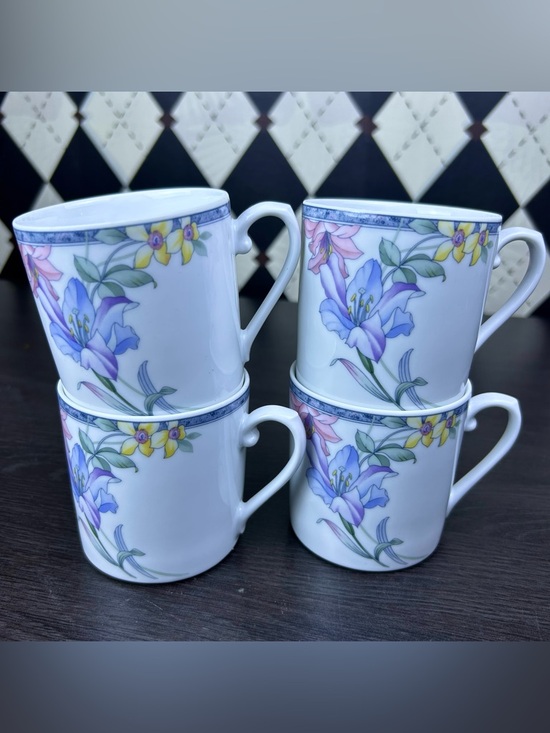 Other - Floral Porcelain Coffee Mugs‎ - White with Purple & Yellow Flowers (Set of 4)